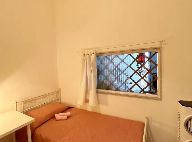 Quarto em Acomodações Particulares Mariamora