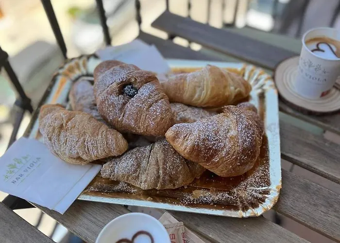 Quarto em Acomodações Particulares Mariamora *